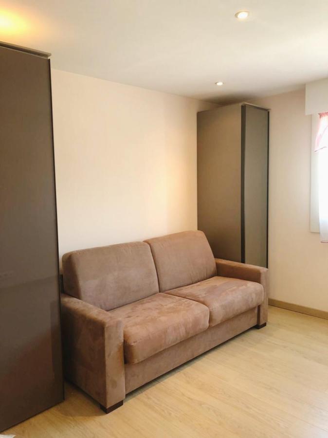 Luxurious Appartment Near The Airport نيس المظهر الخارجي الصورة