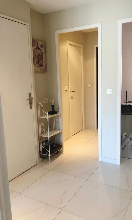Luxurious Appartment Near The Airport نيس المظهر الخارجي الصورة