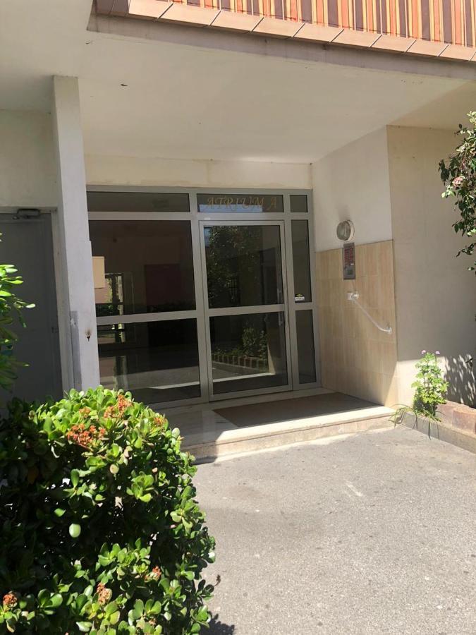 Luxurious Appartment Near The Airport نيس المظهر الخارجي الصورة